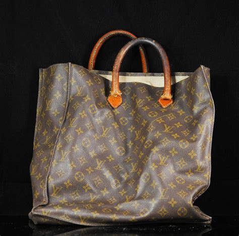 extra large louis vuitton tote|louis vuitton medium tote bag.